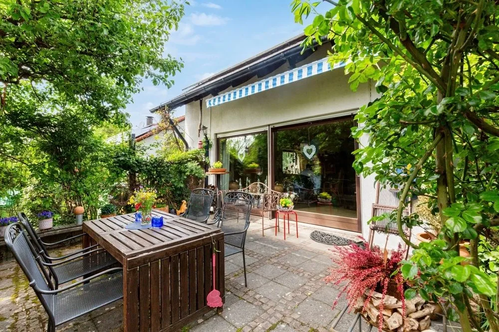 Immobilienangebot - Schwarzenbruck / Unterlindelburg - Alle - Einfamilienhaus mit PV-Anlage und Wärmepumpe aus 2025