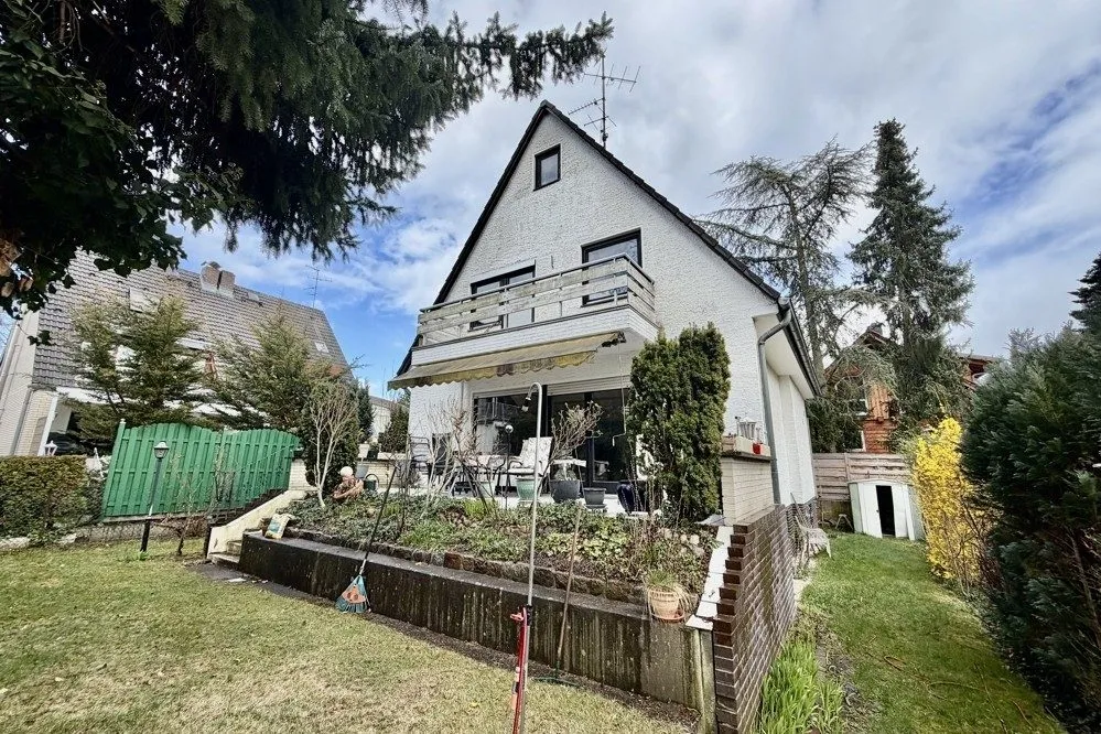 Rückansicht Immobilienangebot - Berlin - Alle - Einzelhaus in zweiter Reihe - absolut ruhige Lage!