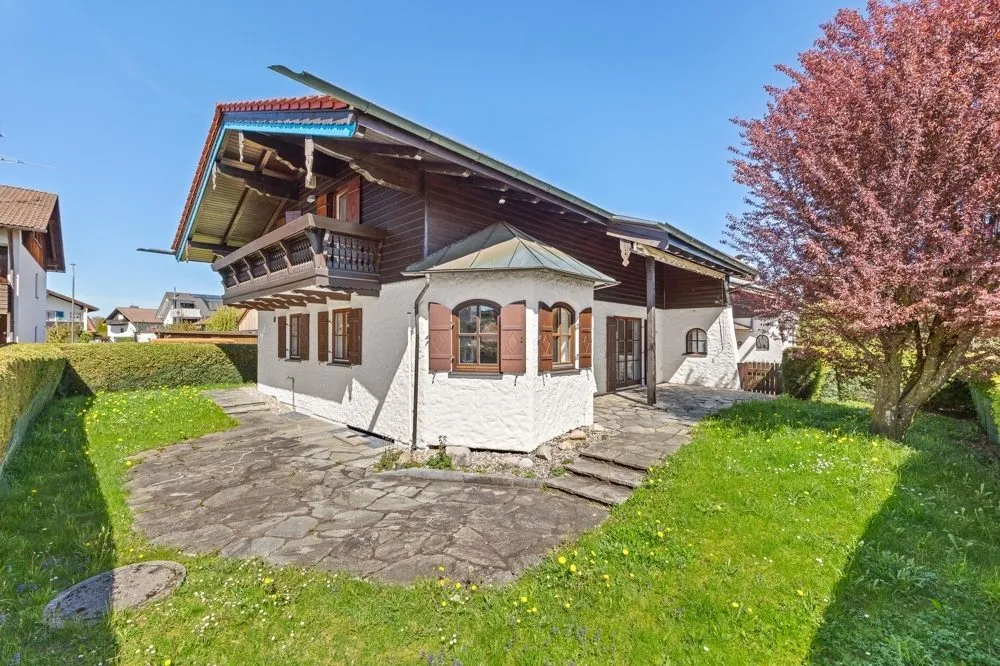 Immobilienangebot - Prien am Chiemsee - Alle - Bezugsfreies EFH in begehrter Wohnlage