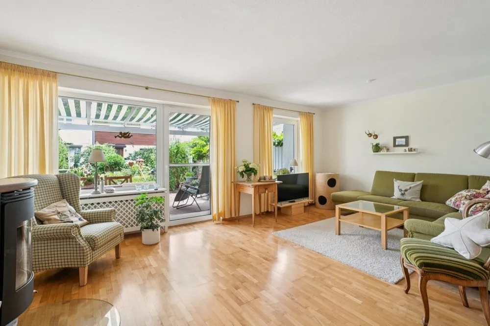Immobilienangebot - Sankt Mang - Alle - Gepflegte Doppelhaushälfte mit schönem Garten im Allgäu